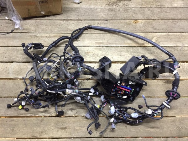 Проводка подкапотная Lexus RX IV Рестайлинг  оригинальный номер 82111-4DB90