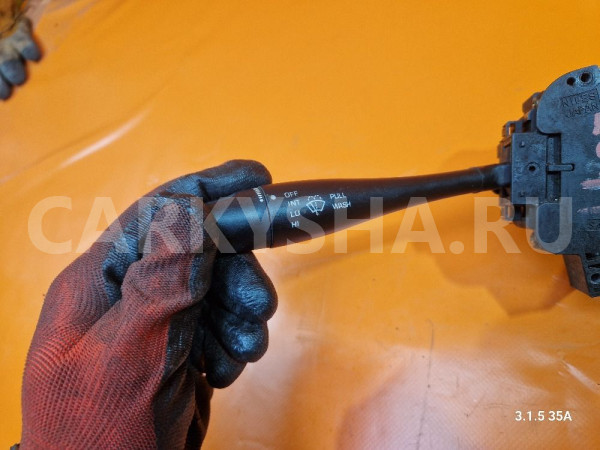 Подрулевые переключатели nissan bluebird U14 Nissan Bluebird 