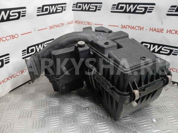 Корпус воздушного фильтра Honda Freed 