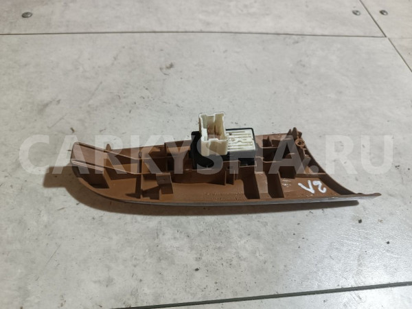 Кнопка стеклоподъемника Nissan Cefiro оригинальный номер 25411AA007