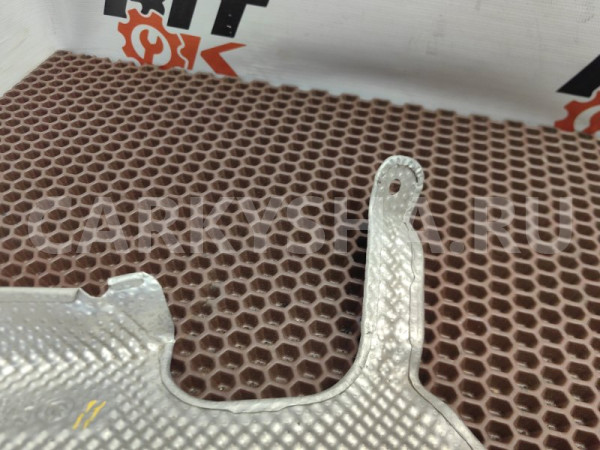 Кронштейн защиты BMW 5er оригинальный номер 51 48 7 033 726, 51 48 7 033 726, 51487033726, 7033726