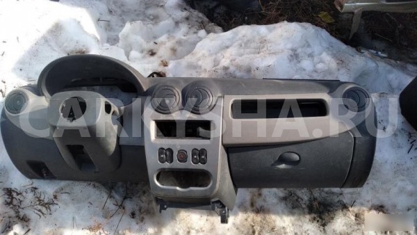 Торпедо Renault Sandero I (2009—2014) Renault 14 