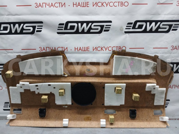 Полка багажника Toyota Crown 