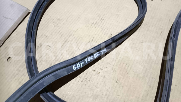 Уплотнитель багажника Ford Focus III рестайлинг (2014—2019) Ford Focus оригинальный номер 1768750