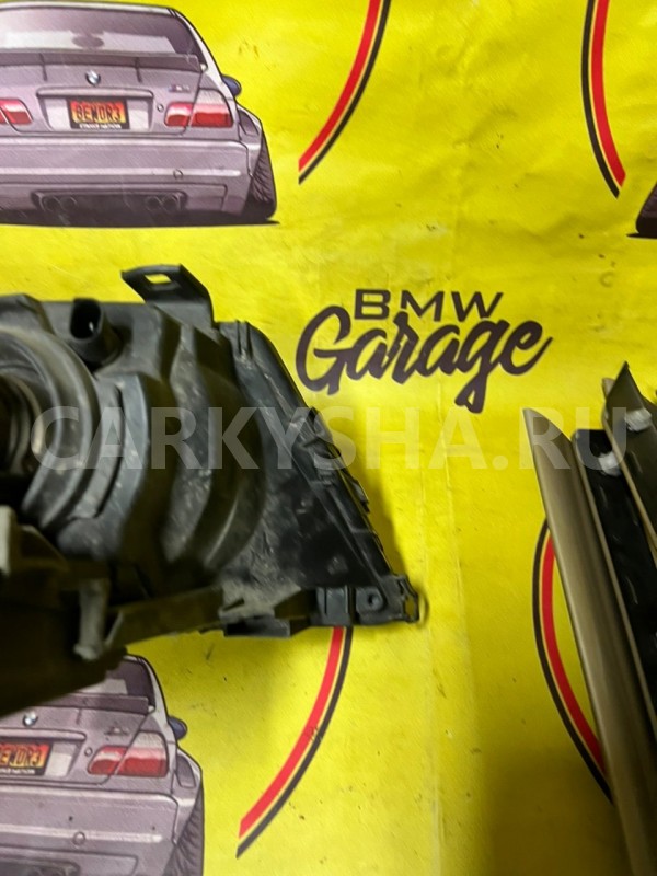 Фара ксеноновая передняя левая BMW 3 E46 M52B28TU BMW 3er 