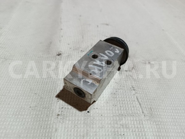 Клапан кондиционера Hyundai Solaris 