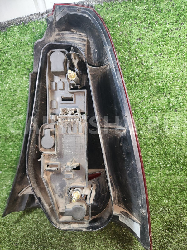 Фонарь задний левый Renault Logan Renault 20 оригинальный номер 62420802