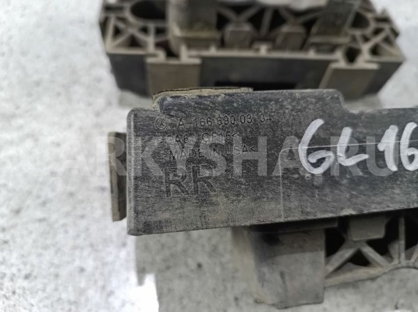 Опора под домкрат Mercedes-Benz GL-класс X166 (2012—2016) Mercedes-Benz G-klasse оригинальный номер A1666900334