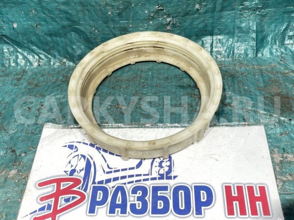 Гайка топливного насоса Honda CR-V 3 RE Honda CR-V оригинальный номер 17046SWWE00