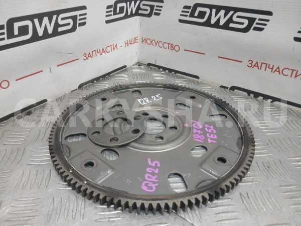 Маховик Nissan Elgrand 