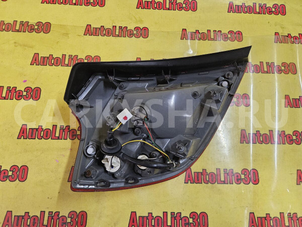 Фонарь задний правый Kia Cee'd оригинальный номер 924021H050