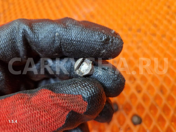 Подпятник клапана nissan SR20DE Nissan Primera 