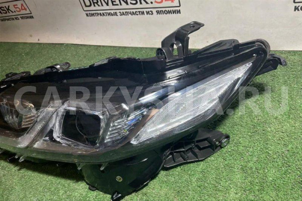 Фара ксеноновая Toyota Camry оригинальный номер 8115033G00, 8114533G00