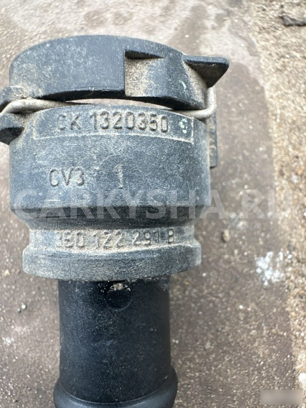 Фланец на печку VW golf plus Volkswagen Golf Plus оригинальный номер 3b0122291b