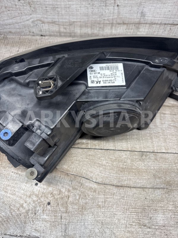 Фара левая  Audi A3 8P рестайлинг 2 галоген Audi 200 оригинальный номер 8p0941003