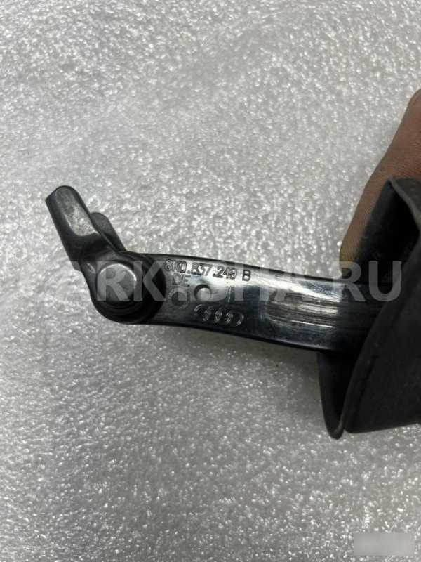 Ограничитель двери левый audi a4 B8 CDNB Audi 200 