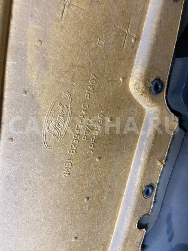 Обшивка двери Ford Focus II (2005—2008) Ford Focus оригинальный номер 1362672, B23942, B23943