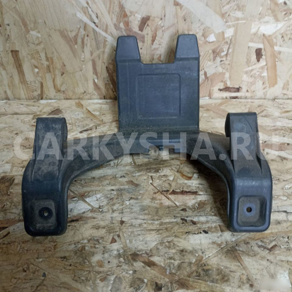 Крепление огнетушителя Volkswagen golf plus Volkswagen Golf Plus оригинальный номер 5M0860265