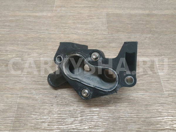 Фланец двигателя системы охлаждения Ford Fusion 