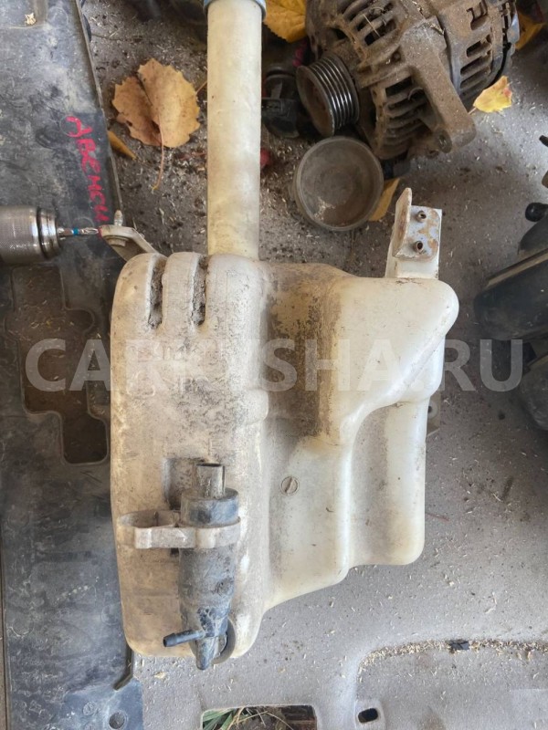 Бачок омывателя Toyota Avensis T220 рестайлинг (2000—2003) Toyota Avensis оригинальный номер 8531505110