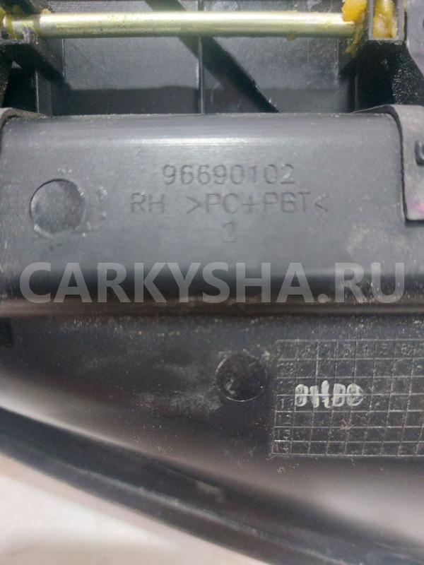 Ручка двери задней правая Chevrolet Spark M300 Chevrolet Spark оригинальный номер 96690102