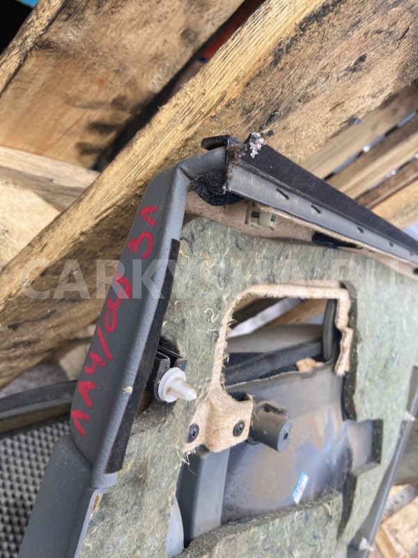 Обшивка двери Chevrolet Lacetti I (2004—2013) Chevrolet Lacetti оригинальный номер 96391521