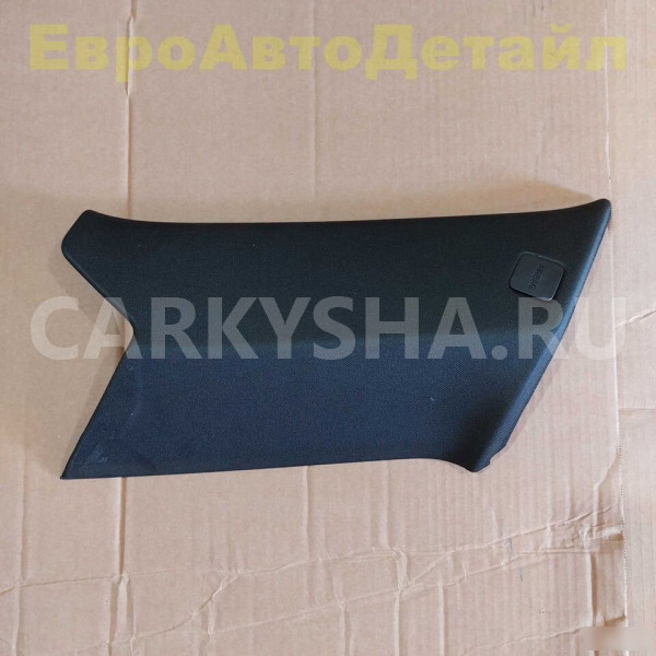 Обшивка задней стойки Range Rover Sport 2 L494 Land Rover Range Rover 