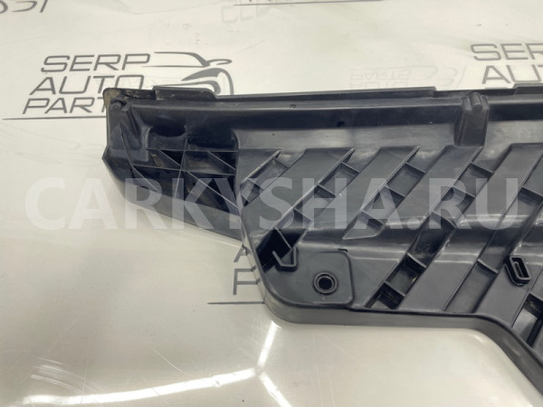 Кронштейн бампера задний Audi Q7 4M 3.0 TFSI CREC Audi Q7 