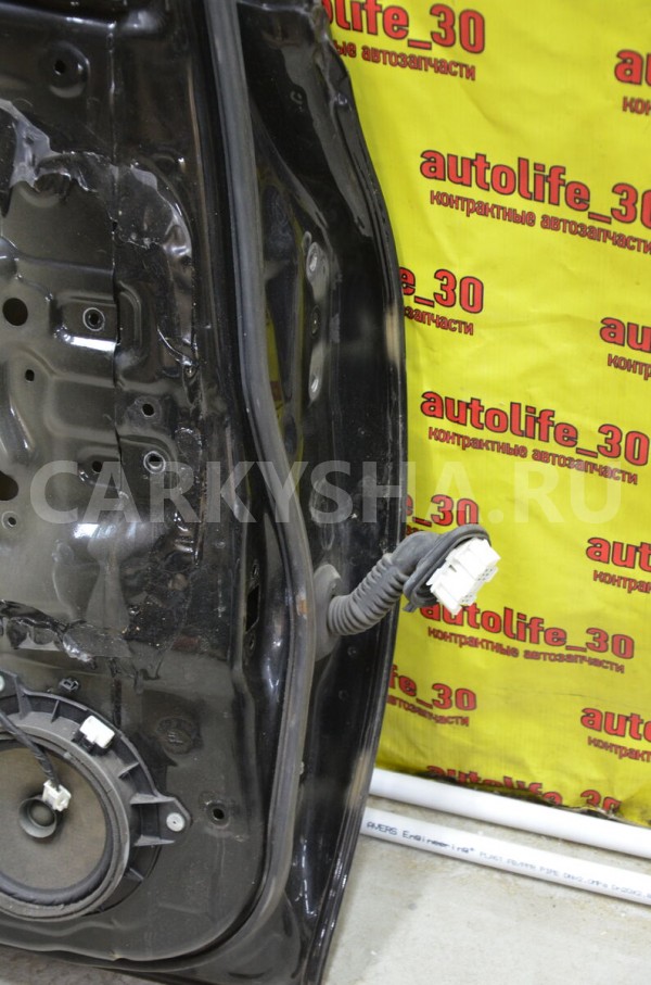 Дверь задняя левая Toyota Auris 