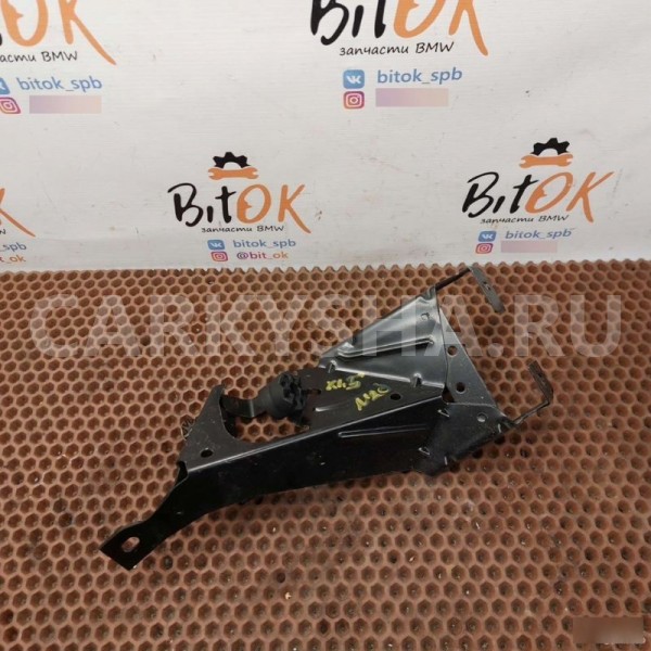 Кронштейн бачка ГУР BMW X1 