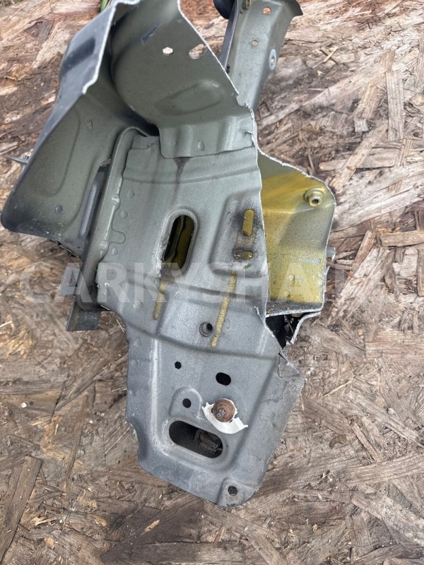 Часть лонжерона передний левый Opel Meriva B Opel Meriva оригинальный номер 1312127