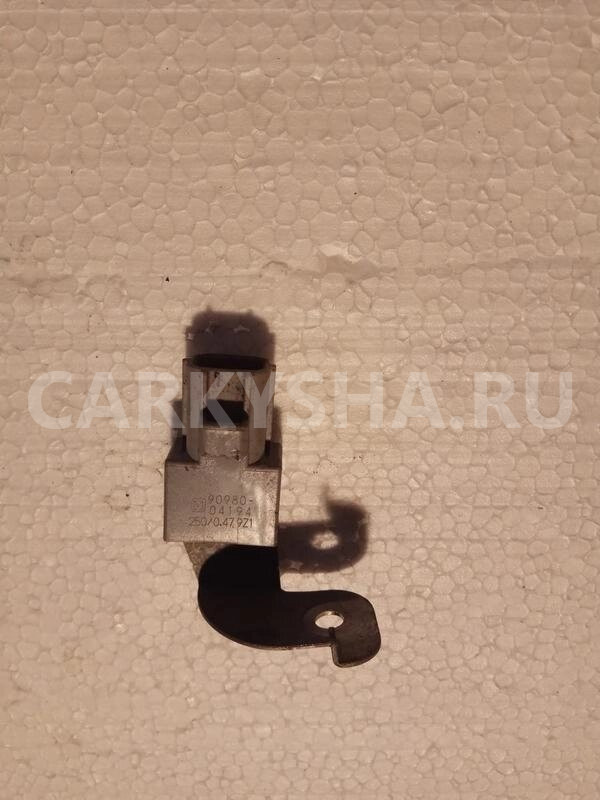 Конденсатор Mazda Mazda3 BK Z6 1.6 2008 (б/у) Mazda 2 оригинальный номер 9098004194