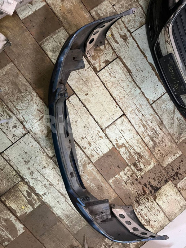 Бампер передний  subaru legacy Subaru Legacy оригинальный номер 57704AG200