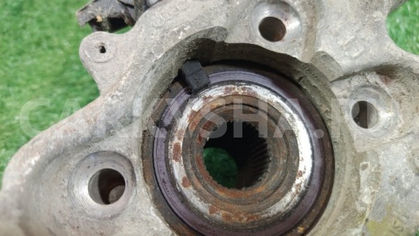 Кулак задний правый Audi A8 2004 Audi 200 