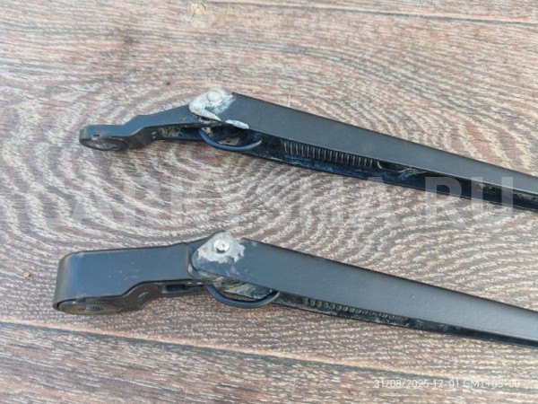 Поводки дворников Лада Largus 2019 288809497R 21129 ВАЗ (Lada) 2112 