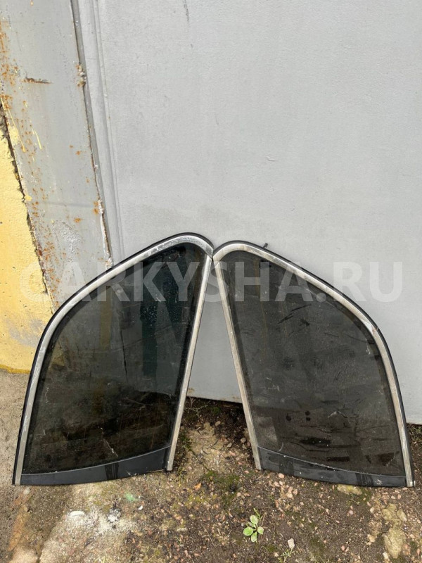 Стекла задние для бмв 5 е39 touring универсал BMW 5er оригинальный номер 51367145033