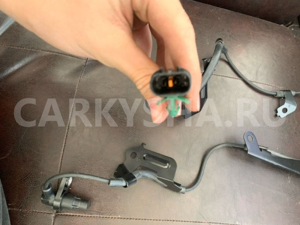 Датчик абс передний правый Mitsubishi L200 Mitsubishi i оригинальный номер ST4670A596