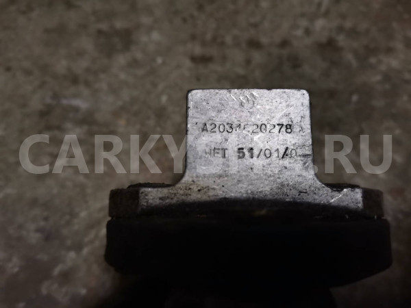 Карданчик рулевой Mercedes-Benz C-Class W203 Mercedes-Benz C-klasse оригинальный номер A2034620278