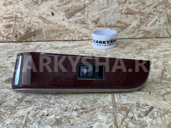 Накладка стеклоподъемника задняя левая Toyota Camry VII (XV50) оригинальный номер 74272-33300-E0