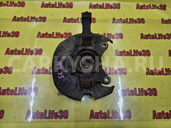 Кулак поворотный передний левый Land Rover Freelander 