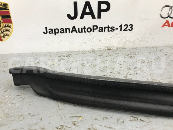 Уплотнение водостока переднее Mercedes-Benz B-180 Mercedes-Benz B-klasse 