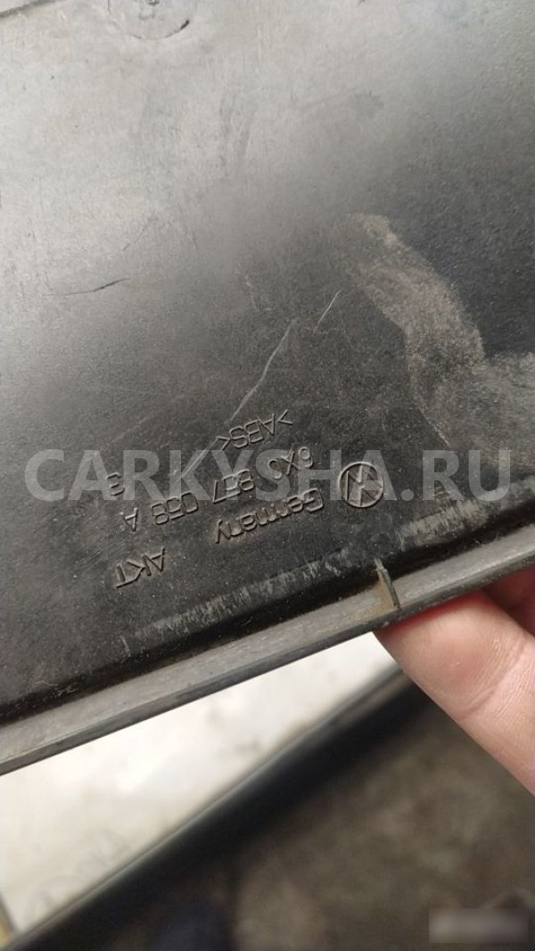 Пепельница Volkswagen Polo Volkswagen Polo оригинальный номер 6X0857058