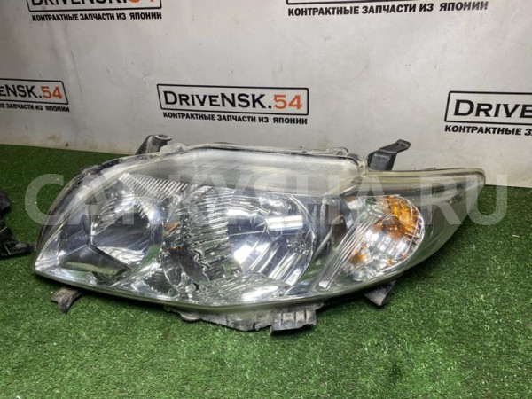 Фара галогеновая Toyota Corolla оригинальный номер 8113012A70, 8117012A60
