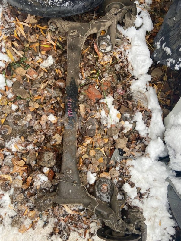 Балка задняя Volkswagen Polo IV (2001—2005) Volkswagen Polo оригинальный номер 6R0500051B