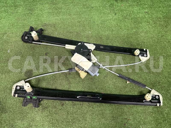 Стеклоподъемник Land Rover Range Rover 2013-2022 LR034290, задний правый Land Rover Range Rover 