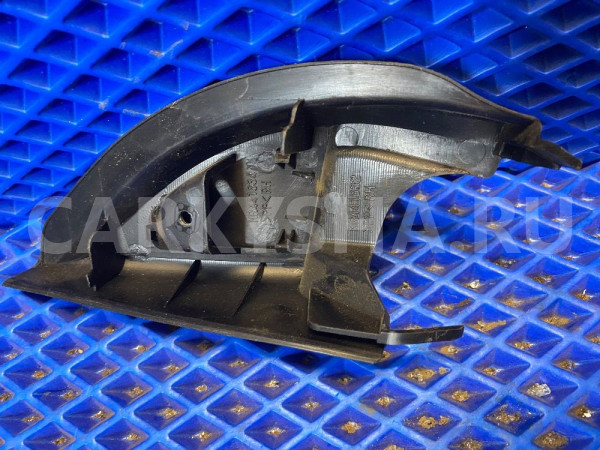 уголок декоративный Mitsubishi Lancer IX рестайлинг (2005—2010) Mitsubishi i оригинальный номер MR441632