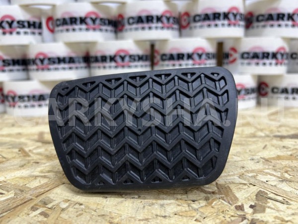 Накладка педали тормоза Toyota Camry VIII (XV70) Рестайлинг – седан оригинальный номер 47121-62010