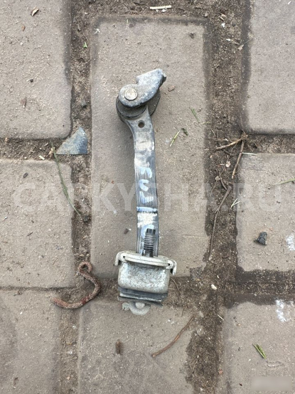 Ограничитель передней двери Ford Fusion Ford Fusion оригинальный номер 1474245
