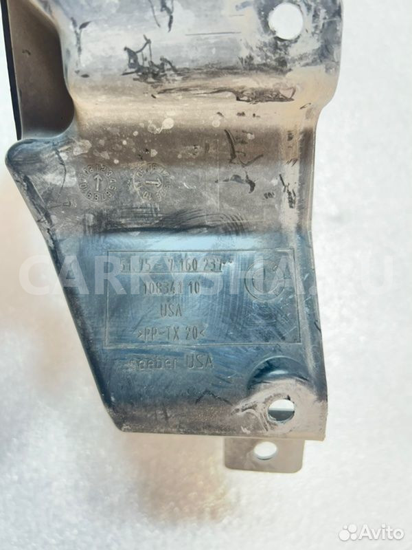 Кожух рулевого механизма левый BMW X5 E70 N52B30AF BMW X5 оригинальный номер 51 75 7 160 237