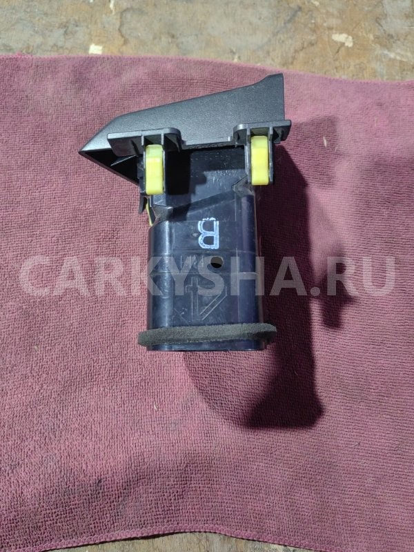 Дефлектор воздушный Toyota Rav4 2013-2018 5567042110 40, правый Toyota RAV 4 